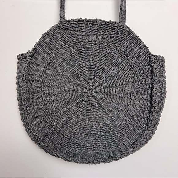 Urban Outfitters Large Round Straw Tote Bag Dark Gray Minimalist Summer Coastal - Picture 4 of 14